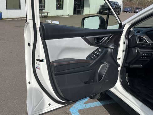 Used 2022 Subaru Crosstrek 2.5i Limited w/ Moonroof Package 2 image 17