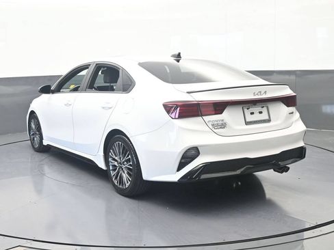 Used 2024 Kia Forte GT-Line w/ GT-Line Premium Package FWD image 4