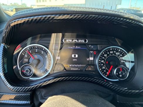 Used 2019 RAM 1500 Laramie image 19