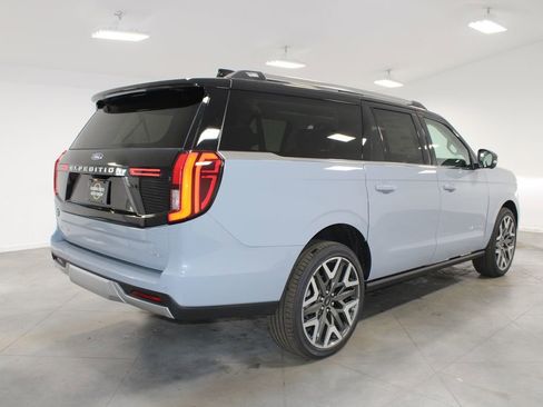 New 2026 Ford Expedition Max Platinum w/ Platinum Ultimate Package image 8