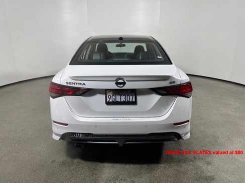Used 2022 Nissan Sentra SR w/ SR Premium Package image 4