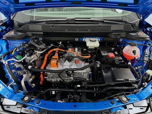 New 2026 Chevrolet Equinox EV LT FWD image 32