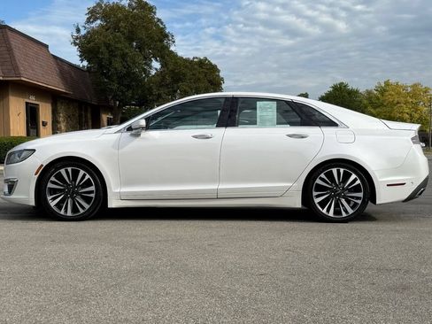 Used 2019 Lincoln MKZ Reserve AWD/4WD image 2