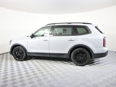 Used 2024 Kia Telluride EX X-Line AWD/4WD image 3
