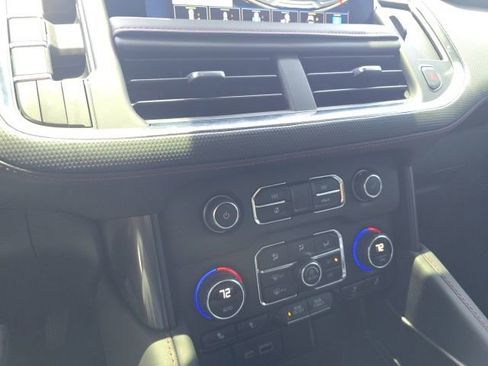 Used 2023 Chevrolet Suburban RST w/ Sport Performance Package AWD/4WD image 12