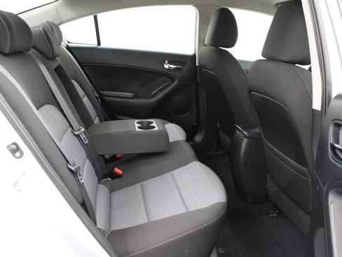 Used 2015 Kia Forte EX FWD image 11