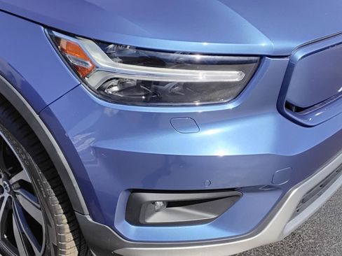 Used 2021 Volvo XC40 P8 Recharge w/ Advanced Package image 8