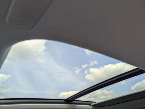 Used 2025 Toyota Grand Highlander AWD Hybrid image 13