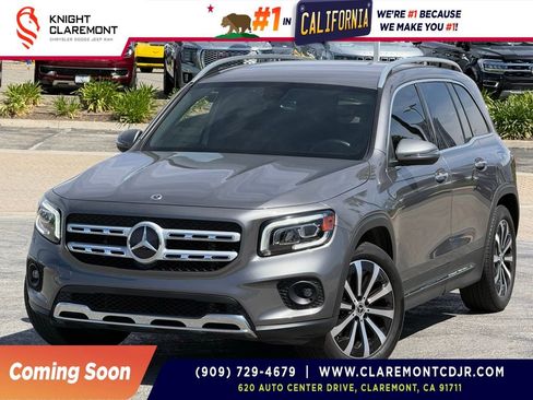 Used 2021 Mercedes-Benz GLB 250 4MATIC image 1