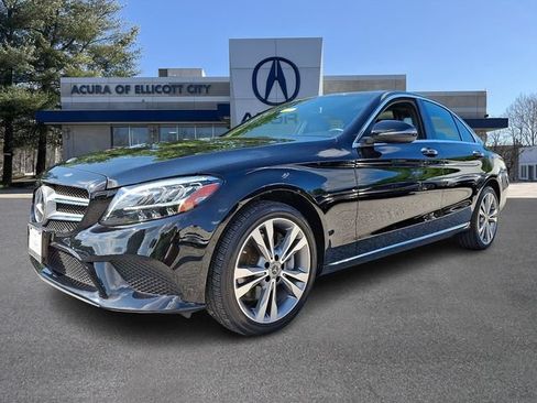 Used 2019 Mercedes-Benz C 300 4MATIC Sedan image 3