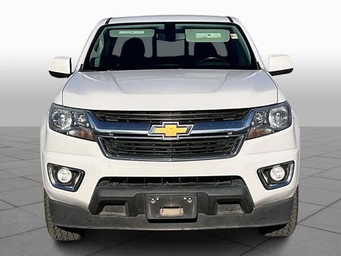 Used 2020 Chevrolet Colorado LT w/ LT Convenience Package image 3