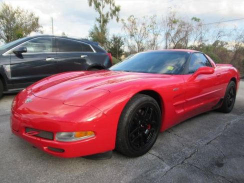 Used 2003 Chevrolet Corvette Z06 w/ Memory Package, 3 Drivers image 2