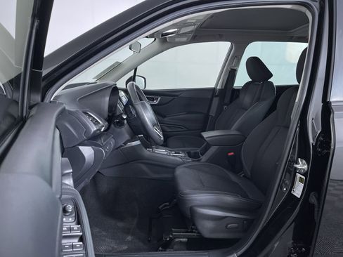 Used 2023 Subaru Forester Premium image 15