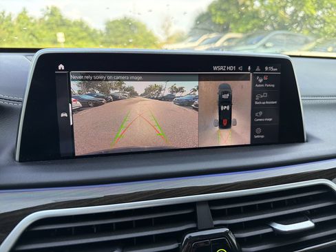 Used 2022 BMW M760i xDrive AWD/4WD image 29