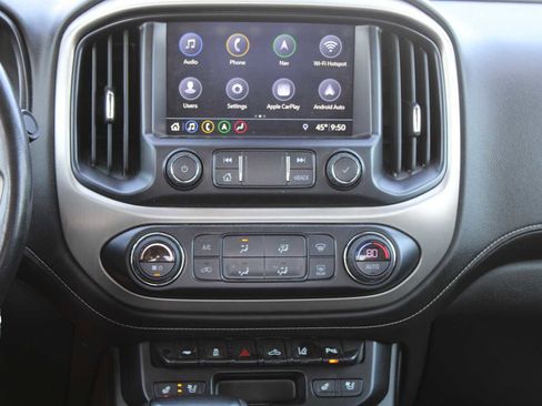 Used 2021 GMC Canyon Denali image 12