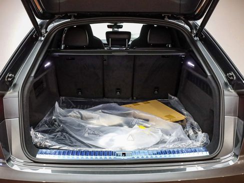 New 2026 Audi Q8 Prestige image 29