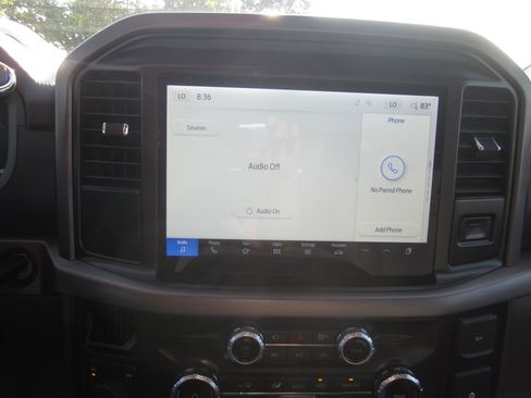 Used 2025 Ford F150 XLT w/ Equipment Group 301A Standard AWD/4WD image 15