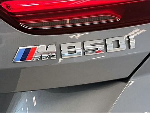 Used 2024 BMW M850i xDrive Convertible w/ M Sport Professional Package AWD/4WD image 9