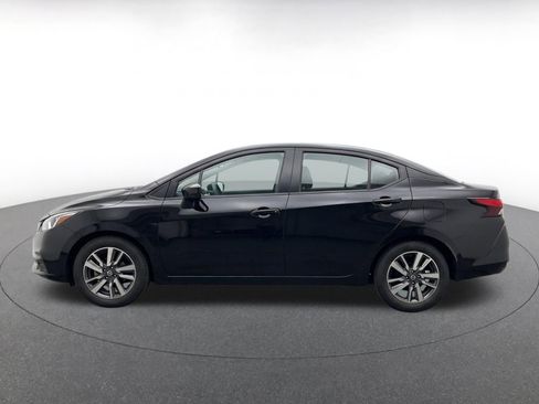Used 2025 Nissan Versa SV FWD image 4