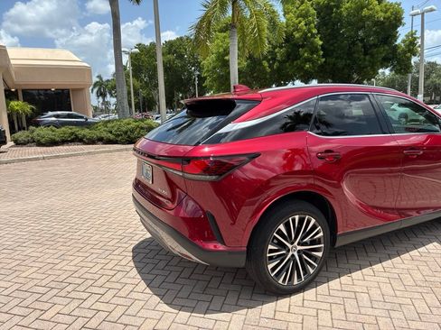 Used 2024 Lexus RX 350 Premium Plus w/ Convenience Package FWD image 6
