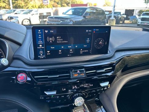 New 2026 Acura MDX SH-AWD image 16