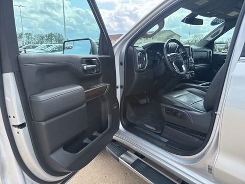 Used 2019 GMC Sierra 1500 SLT w/ SLT Premium Package image 12