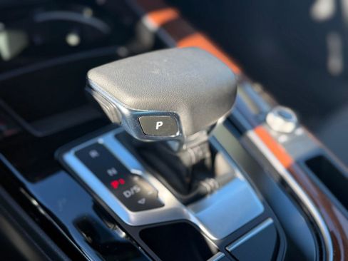 Used 2023 Audi A4 2.0T Premium w/ Convenience Package image 16