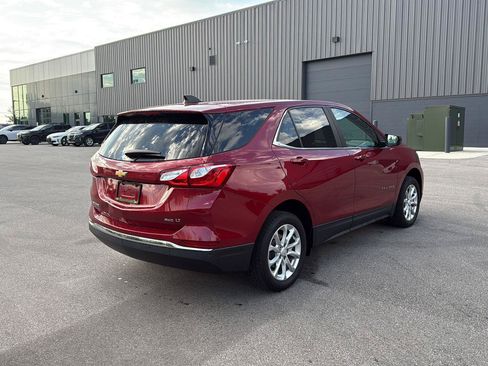 Used 2021 Chevrolet Equinox LT AWD/4WD image 3