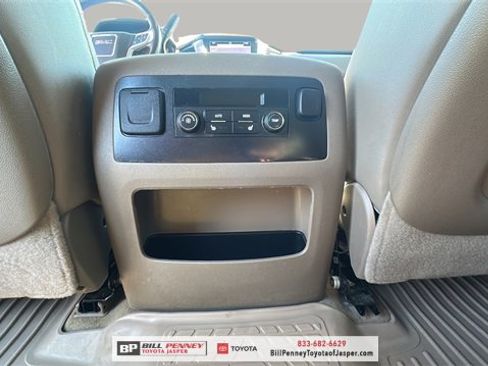 Used 2016 GMC Yukon SLT w/ HD Trailering Package image 13