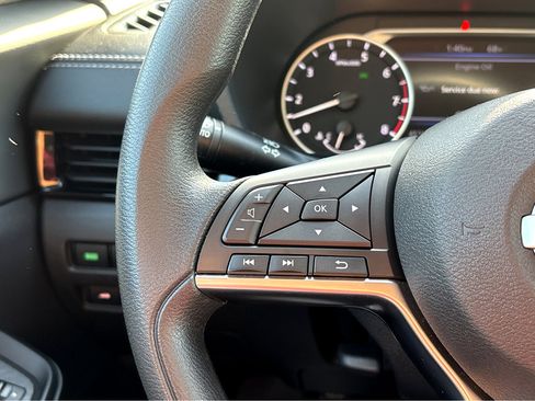 Used 2023 Nissan Sentra SV image 14