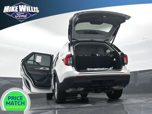 New 2026 Ford Explorer Active image 53