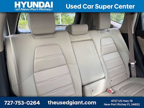 Used 2019 Honda CR-V Touring image 10