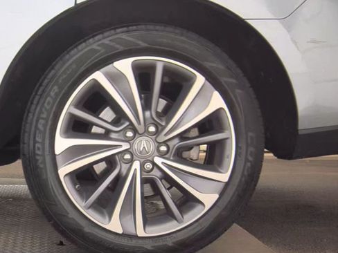 Used 2018 Acura MDX w/ Technology Package AWD/4WD image 10