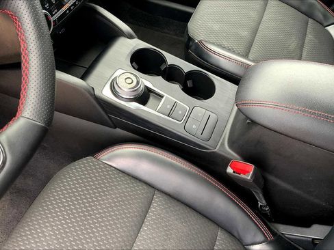 Used 2024 Ford Escape ST-Line image 31