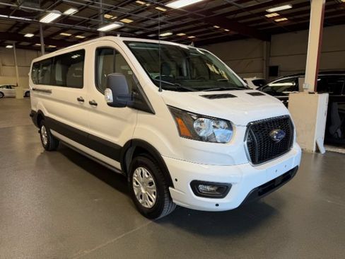 Used 2024 Ford Transit 350 XLT RWD image 4