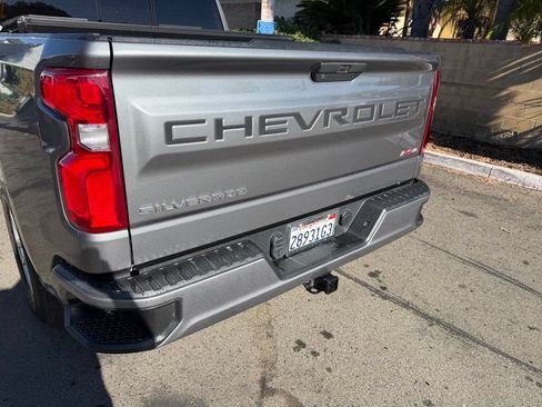 Used 2021 Chevrolet Silverado 1500 RST w/ Convenience Package II RWD image 11