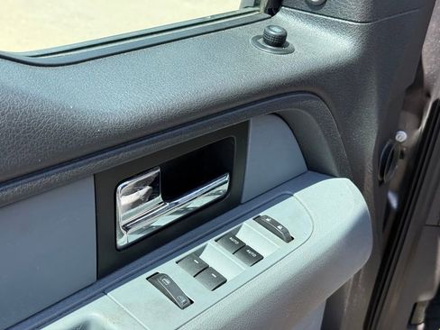 Used 2013 Ford F150 XLT w/ Luxury Equipment Group RWD image 12