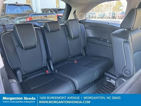 Used 2025 Honda Odyssey Elite image 41