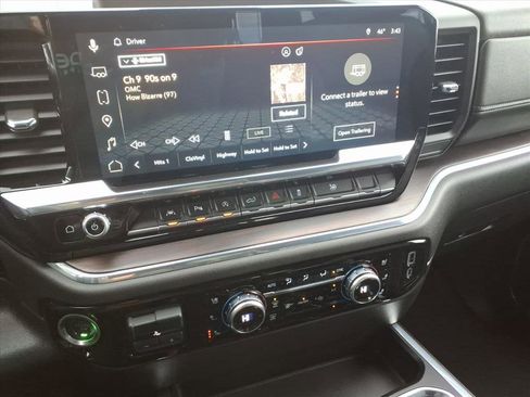 Certified 2024 GMC Sierra 1500 SLT w/ SLT Premium Plus Package image 24