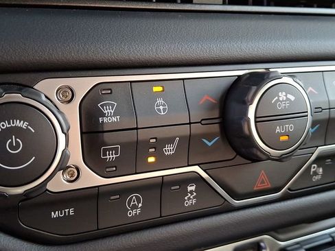 New 2026 Jeep Wrangler Sahara image 20