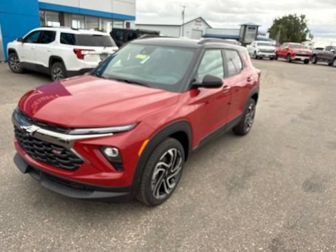 New 2026 Chevrolet TrailBlazer RS w/ Convenience Package AWD/4WD image 2