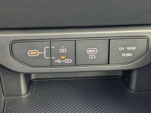 New 2025 Kia K4 LX image 25