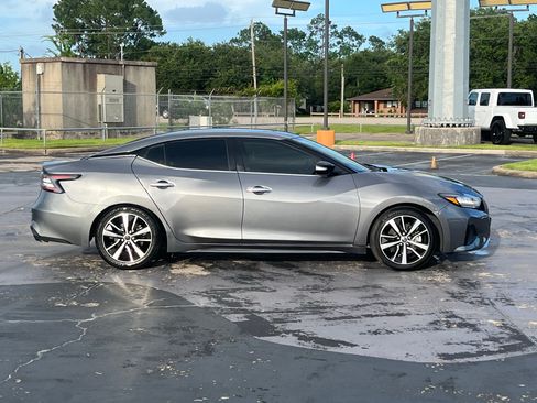 Used 2021 Nissan Maxima 3.5 SV w/ Floor Mat Group FWD image 10