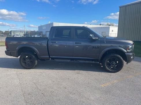 Used 2018 RAM 2500 Laramie w/ Sport Appearance Group image 4