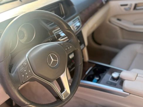 Used 2015 Mercedes-Benz E 350 4MATIC Sedan image 19