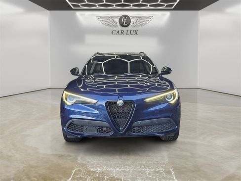 Used 2020 Alfa Romeo Stelvio w/ Nero Edizione image 8