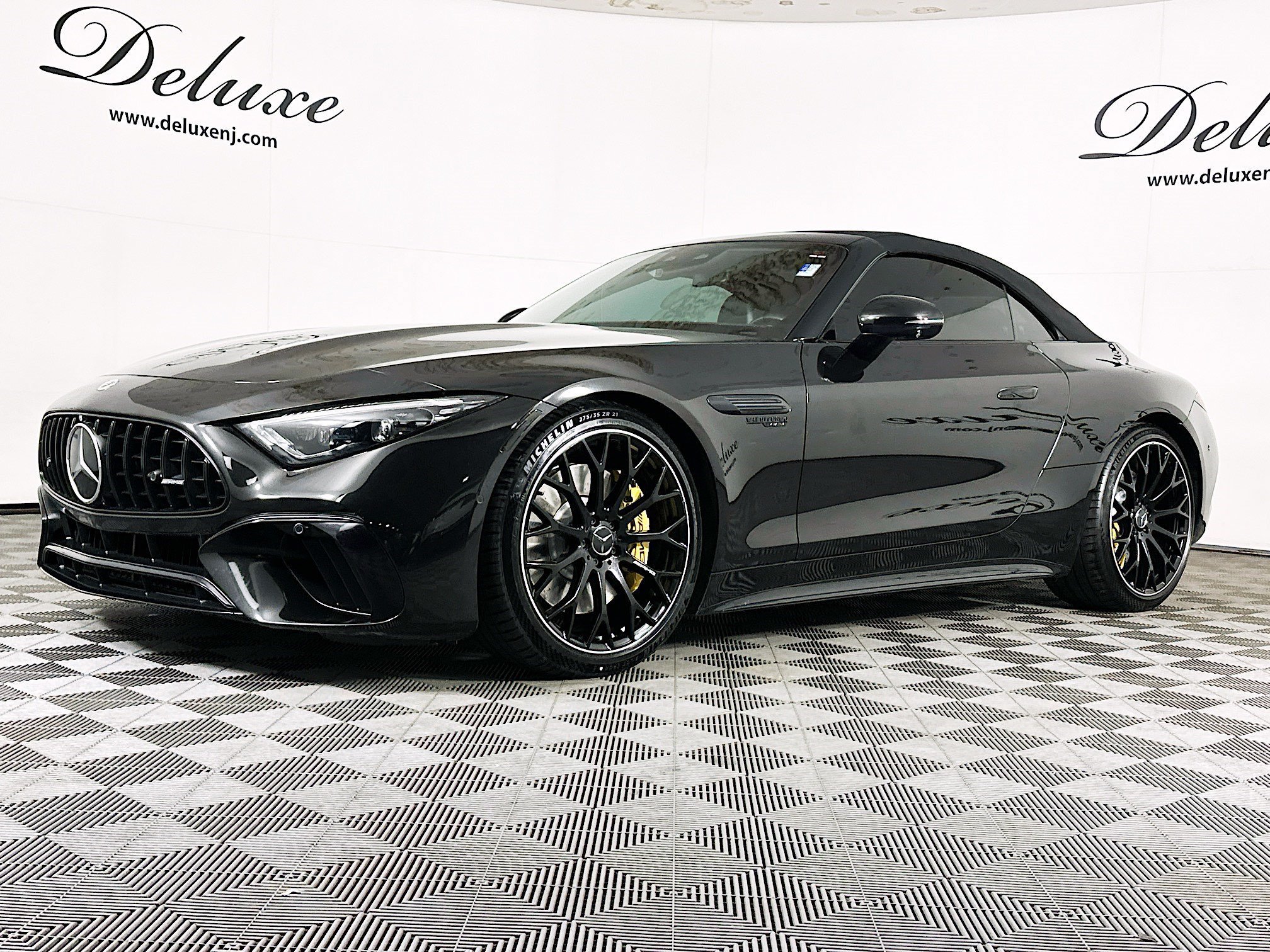 Used 2022 Mercedes-Benz SL 55 AMG 4MATIC image 4
