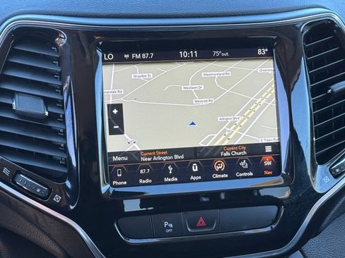 Used 2019 Jeep Cherokee Limited AWD/4WD image 20