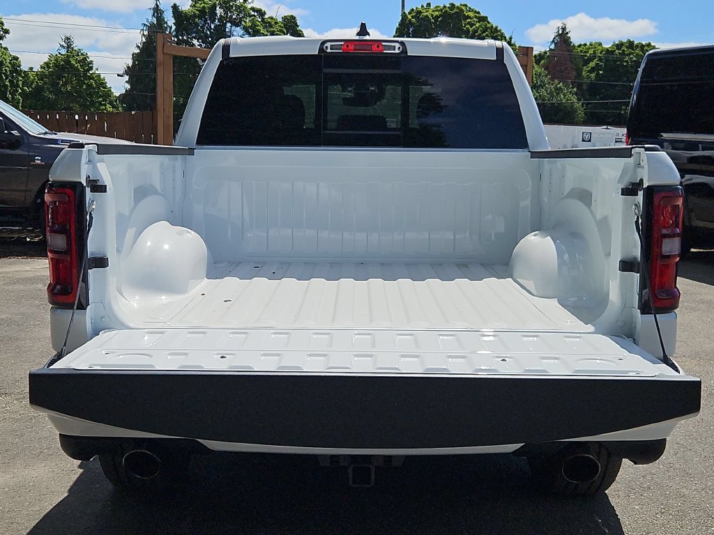New 2026 RAM 1500 Big Horn AWD/4WD image 10