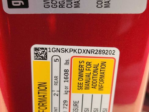 Used 2022 Chevrolet Tahoe Z71 w/ Luxury Package image 21